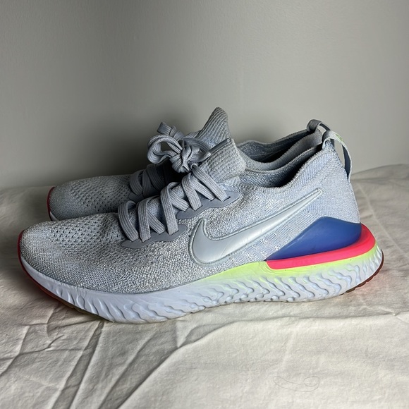 Nike Epic React Flyknit- Hydrogen Blue Sapphire Hyper Pink - Picture 5 of 6